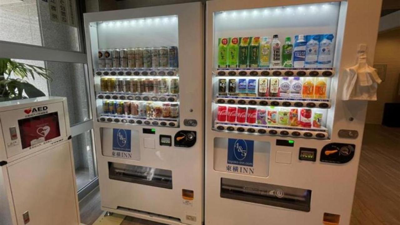 Toyoko Inn Kashiwa-Eki Higashi-Guchi Buitenkant foto